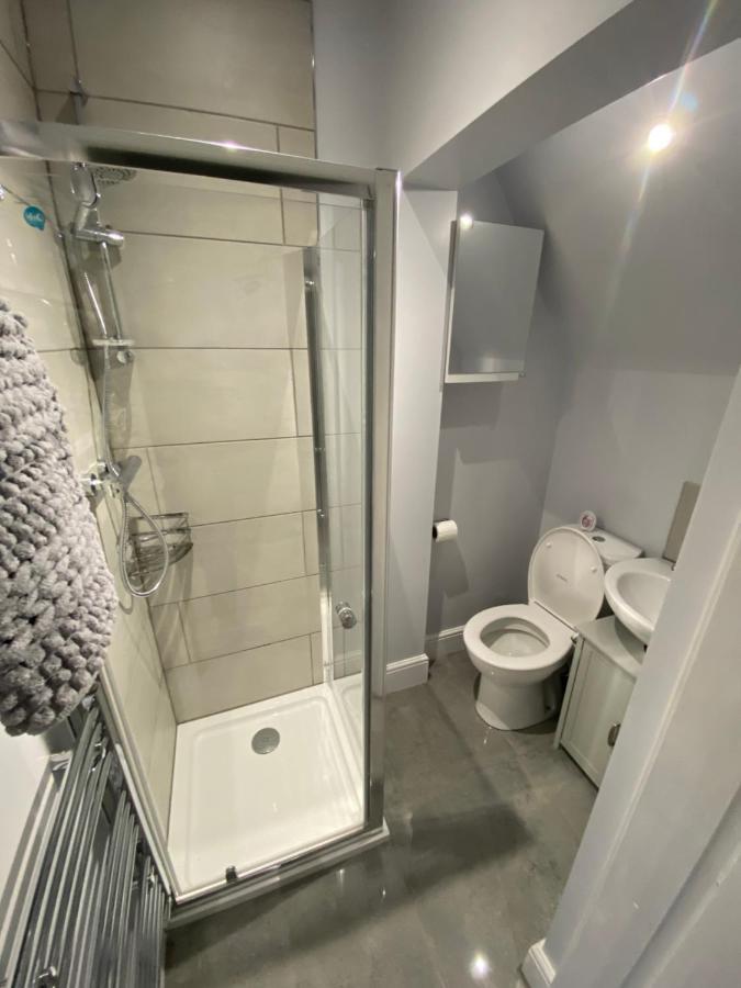 Beckett Guest House Барнсли Экстерьер фото