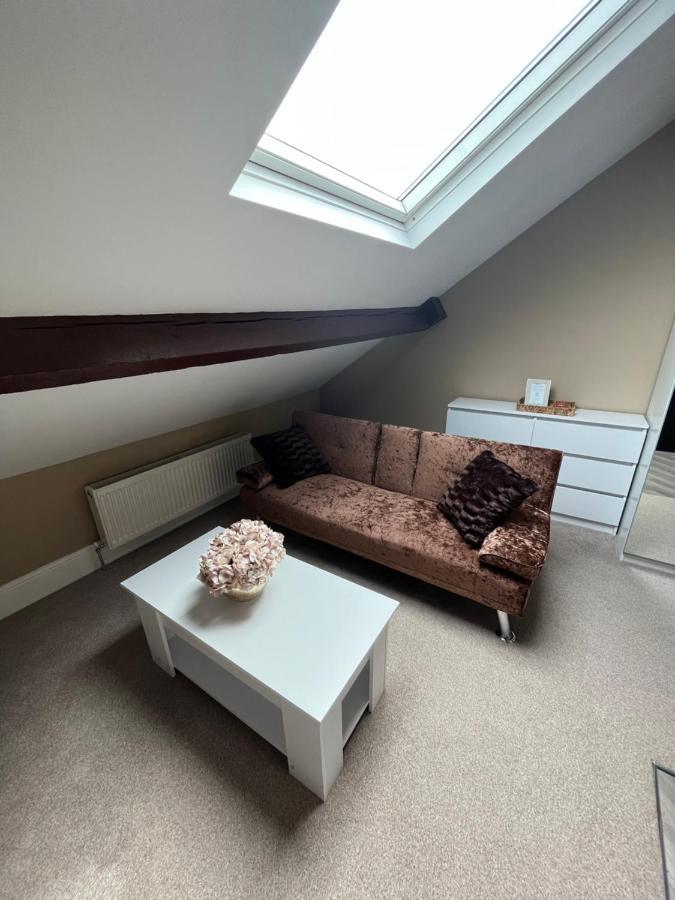 Beckett Guest House Барнсли Экстерьер фото